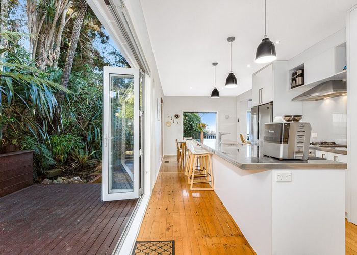  at 4 Broomhill Road, Aro Valley, Wellington, Wellington