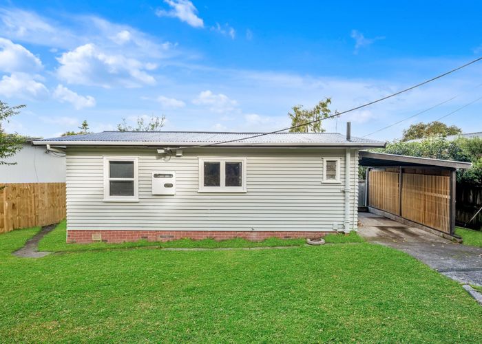  at 1/60a View Road, Henderson, Waitakere City, Auckland