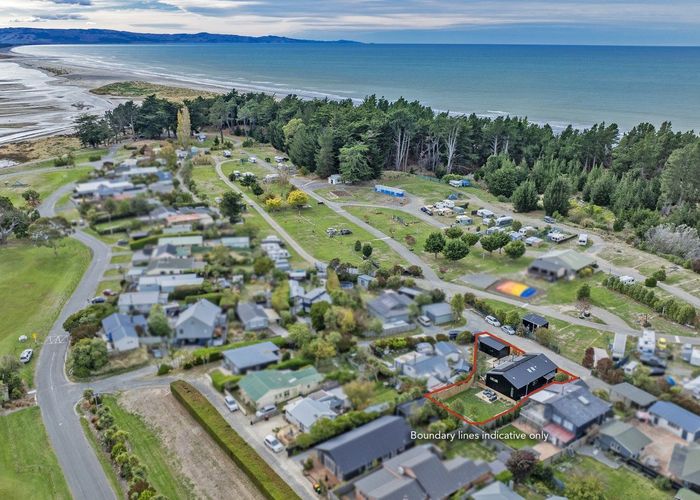 For sale 5 Beach Crescent, Waikuku Beach, Waimakariri, Canterbury