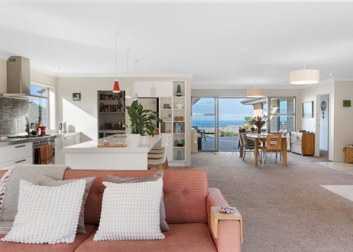  at 37 Highgrove, Saint Clair, Dunedin, Otago