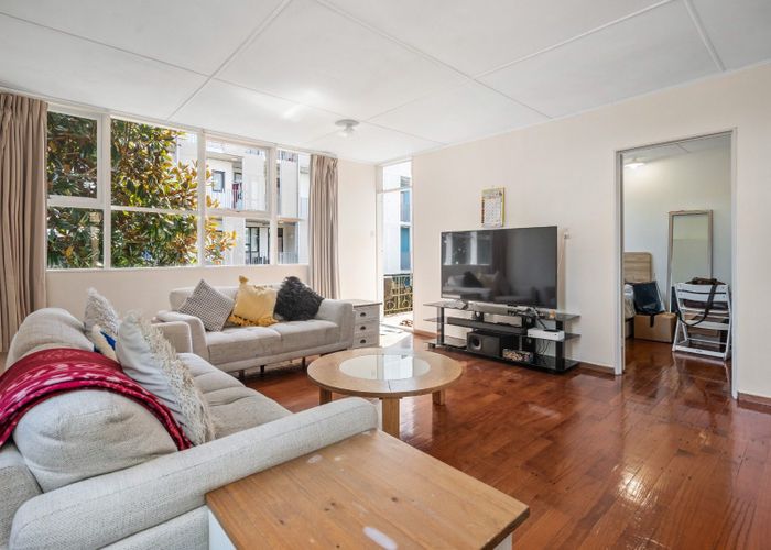  at 1/16 Erson Avenue, Royal Oak, Auckland City, Auckland
