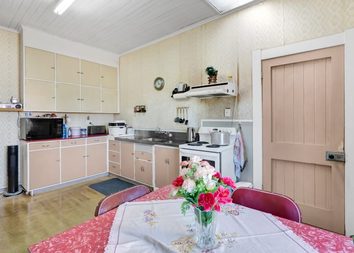  at 18 Argyle Street, Hawera, Hawera