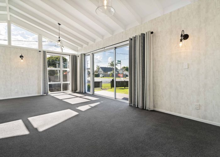 at 22 Wallace Rd, Mangere Bridge, Manukau City, Auckland