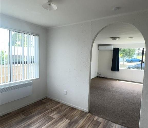  at 10 Elvira Place, Ranui, Waitakere City, Auckland