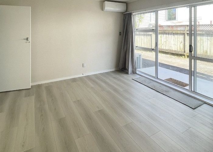  at 4/720 Manukau Road, Royal Oak, Auckland City, Auckland