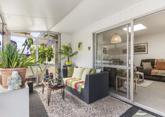  at 20A Jefferson Place, Brookfield, Tauranga