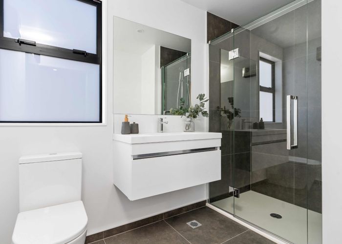  at Townhouse 16, 27 Harewood Road, Papanui, Christchurch City, Canterbury