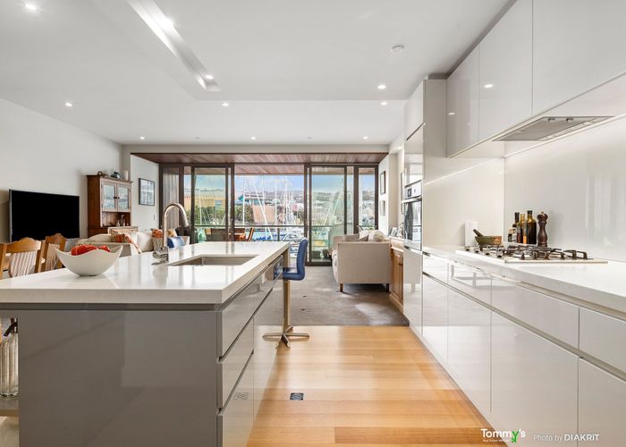  at 1C/3 Clyde Quay Wharf, Te Aro, Wellington