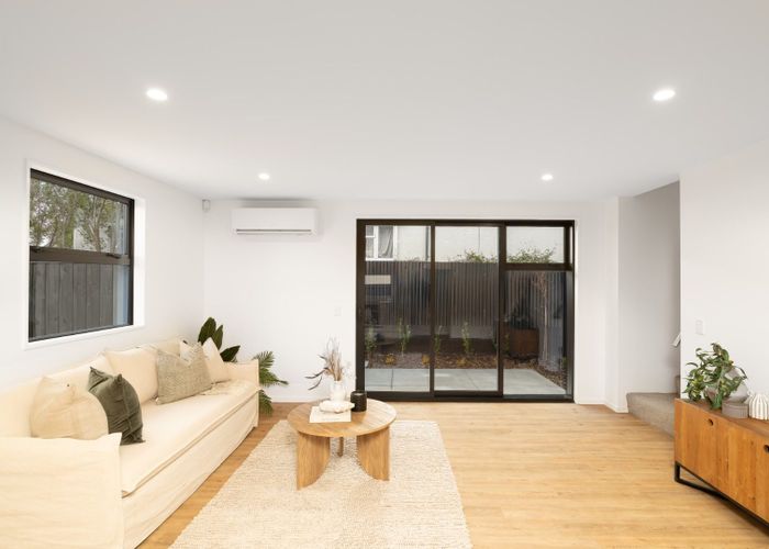  at 2/33 England Street, Phillipstown, Christchurch City, Canterbury