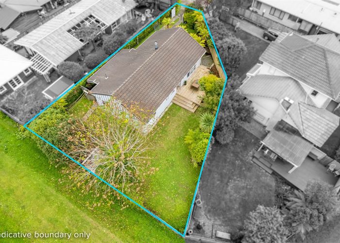  at 34 Whirinaki Crescent, Heretaunga, Upper Hutt