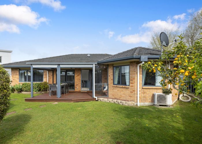  at 7A Barberry Lane, Te Atatu Peninsula, Auckland
