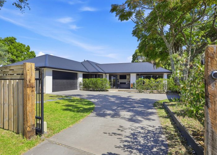  at 138 Gloucester Road, Mount Maunganui, Tauranga, Bay Of Plenty