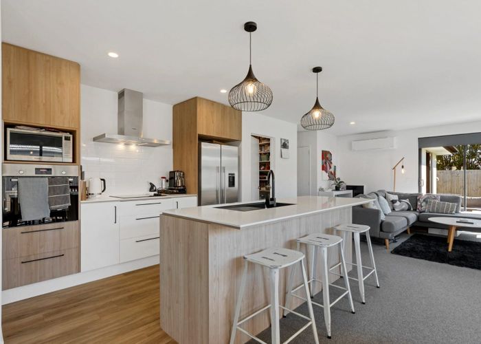  at 2/178 Hendersons Road, Hoon Hay, Christchurch