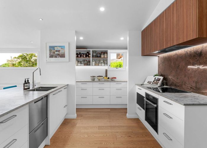  at 92 Awatere Avenue, Beerescourt, Hamilton