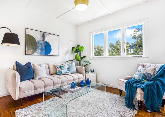  at 71 Renfrew Avenue, Sandringham, Auckland City, Auckland