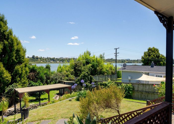  at 200 Welcome Bay Road, Welcome Bay, Tauranga, Bay Of Plenty