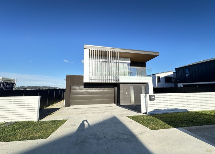  at 18 Picnic Point Road, Hobsonville, Auckland