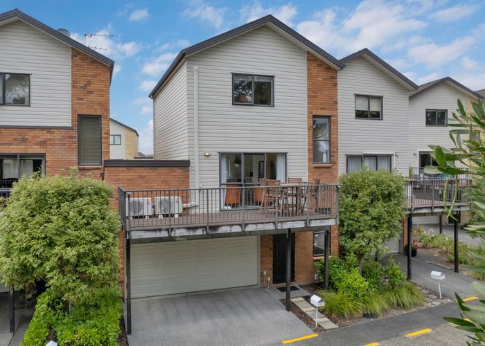  at 56/172 Mcleod Road, Te Atatu South, Waitakere City, Auckland