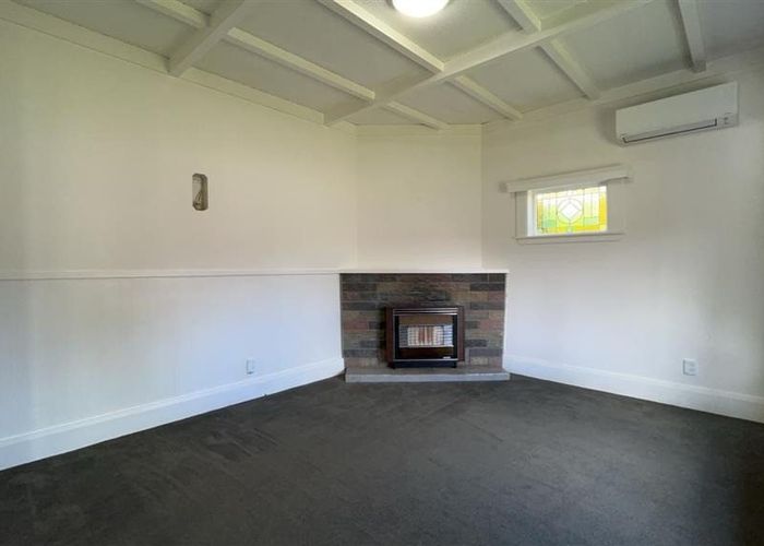  at 52 Evans Road, Glen Eden, Waitakere City, Auckland