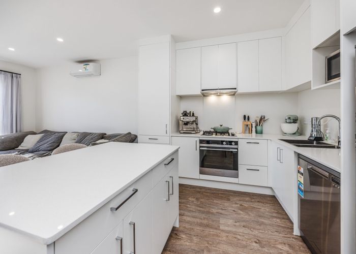  at 34 Salvia Lane, Flat Bush, Manukau City, Auckland