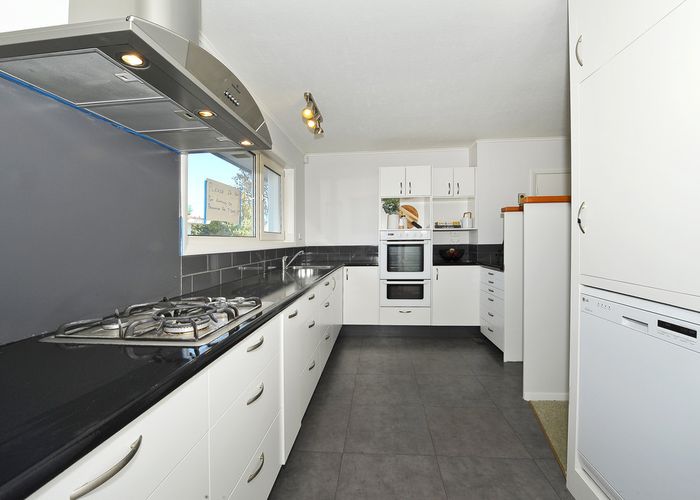  at 158 Hendersons Road, Hoon Hay, Christchurch