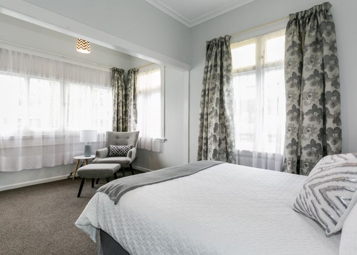  at 400 Nelson St N, Mayfair, Hastings