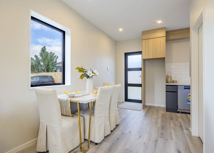  at 14E Durham Street, Te Atatu Peninsula, Waitakere City, Auckland
