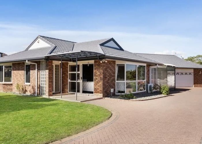  at 85 Longford Park Drive, Takanini