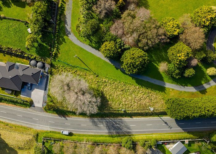  at 376 Grays Road, Pauatahanui, Porirua, Wellington