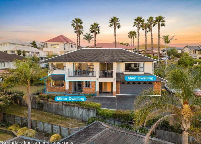  at 56 Ribbonwood Crescent, Goodwood Heights, Auckland