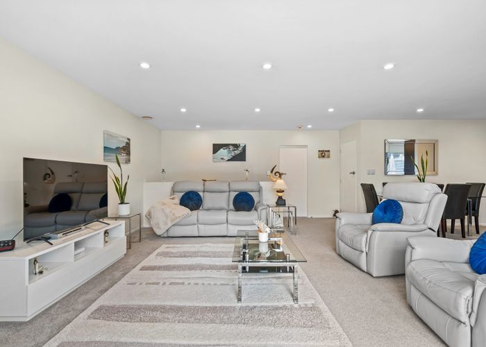  at 32 Pebble Beach Boulevard, Kamo, Whangarei, Northland