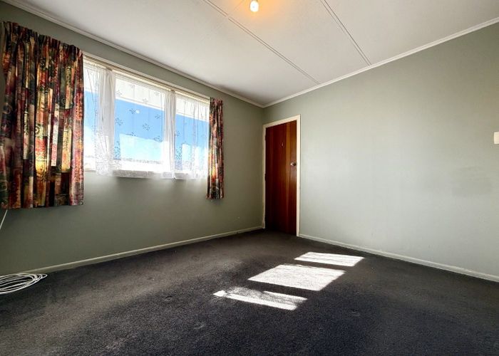  at 12/6-8 Keys Street, Elderslea, Upper Hutt, Wellington