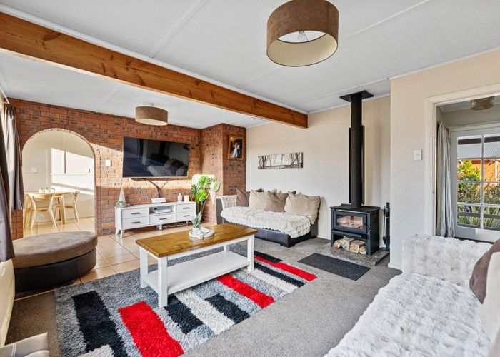  at 31 Burgess Street, Green Island, Dunedin