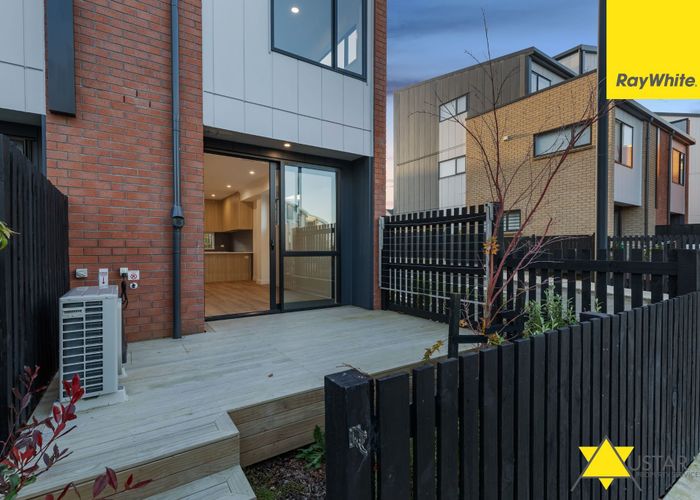  at 42C Westgate Drive, Westgate, Waitakere City, Auckland