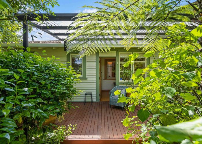  at 24 Myrtle Street, Hamilton East, Hamilton
