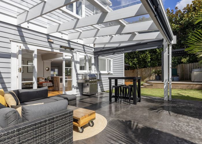  at 2B Forbes Street, Onehunga, Auckland