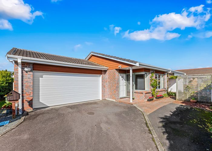  at 51 The Grove, Red Beach, Whangaparāoa