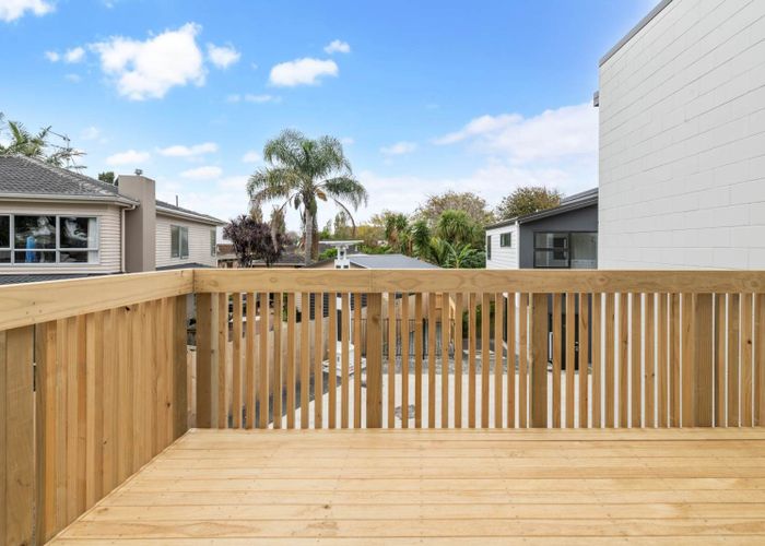  at Lot1&11/15 Oakland Avenue, Papatoetoe, Manukau City, Auckland