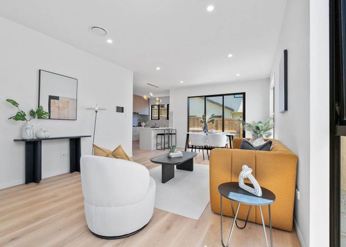  at 6B  Widdison Place, Albany, North Shore City, Auckland