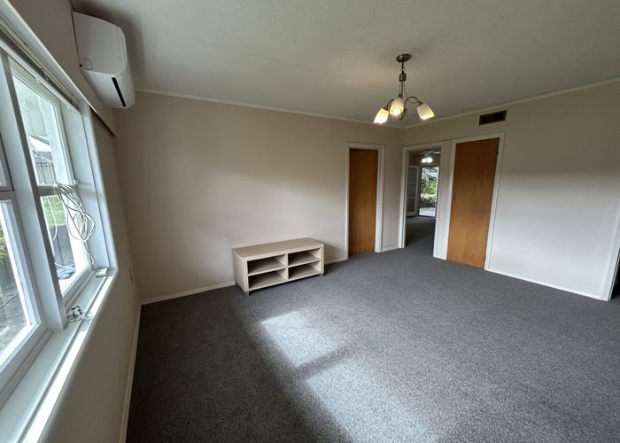  at 220 Te Atatu Road, Te Atatu South, Waitakere City, Auckland