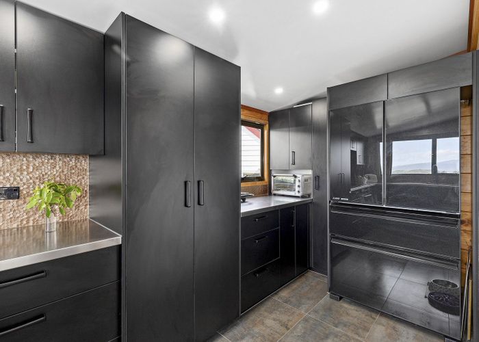  at 16 Virginia Grove, Brooklyn, Wellington
