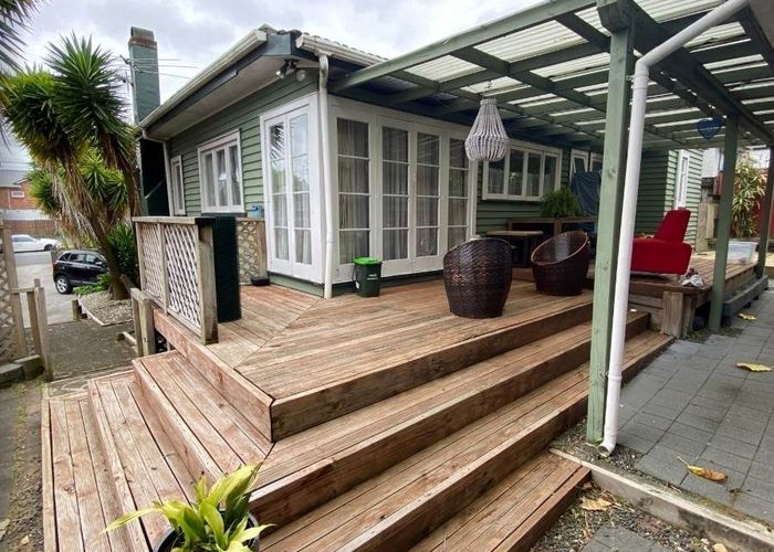  at 15B Konini Avenue, Papatoetoe, Manukau City, Auckland