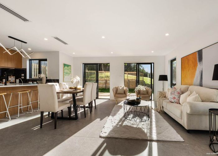  at 16 Millstream Drive, Henderson, Waitakere City, Auckland