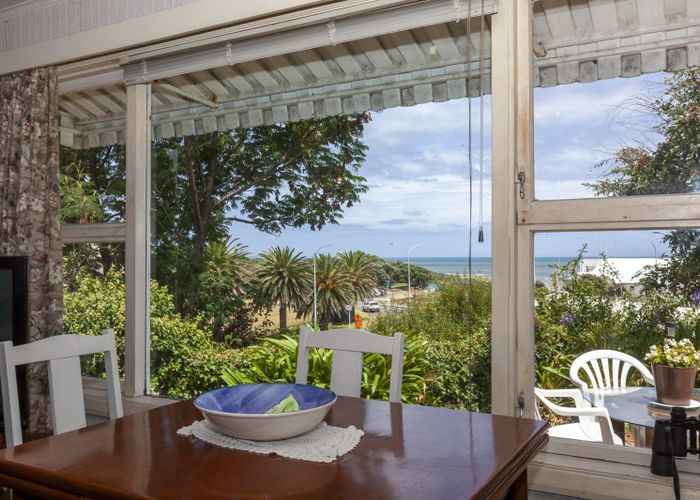  at 2 Manly Street, Paraparaumu Beach, Paraparaumu