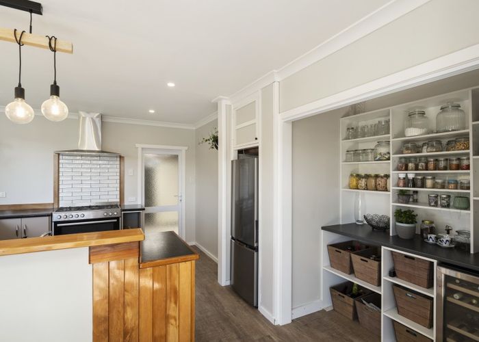  at 2 Drake Street, Vogeltown, New Plymouth