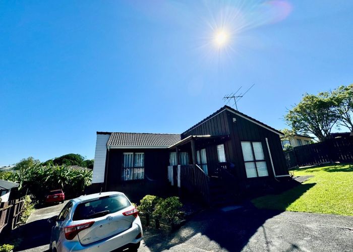  at 18 Banyan Drive, Totara Heights, Auckland
