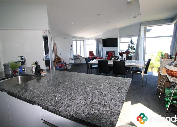  at 116 Glenstrae Road, Redcliffs, Christchurch City, Canterbury