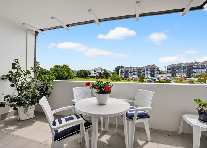  at E3/71 Spencer Road, Albany, North Shore City, Auckland