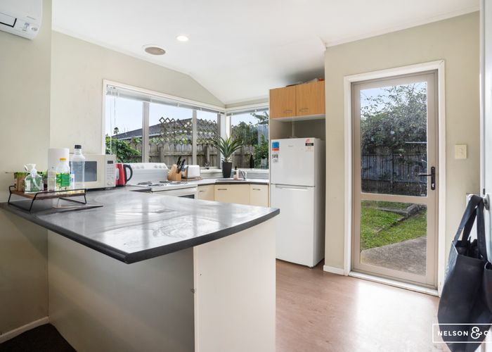  at 25A Sikkim Crescent, Clover Park, Auckland