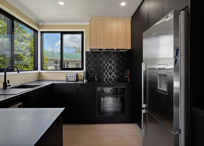  at 14 Sarahs Hill, Hahei, Whitianga